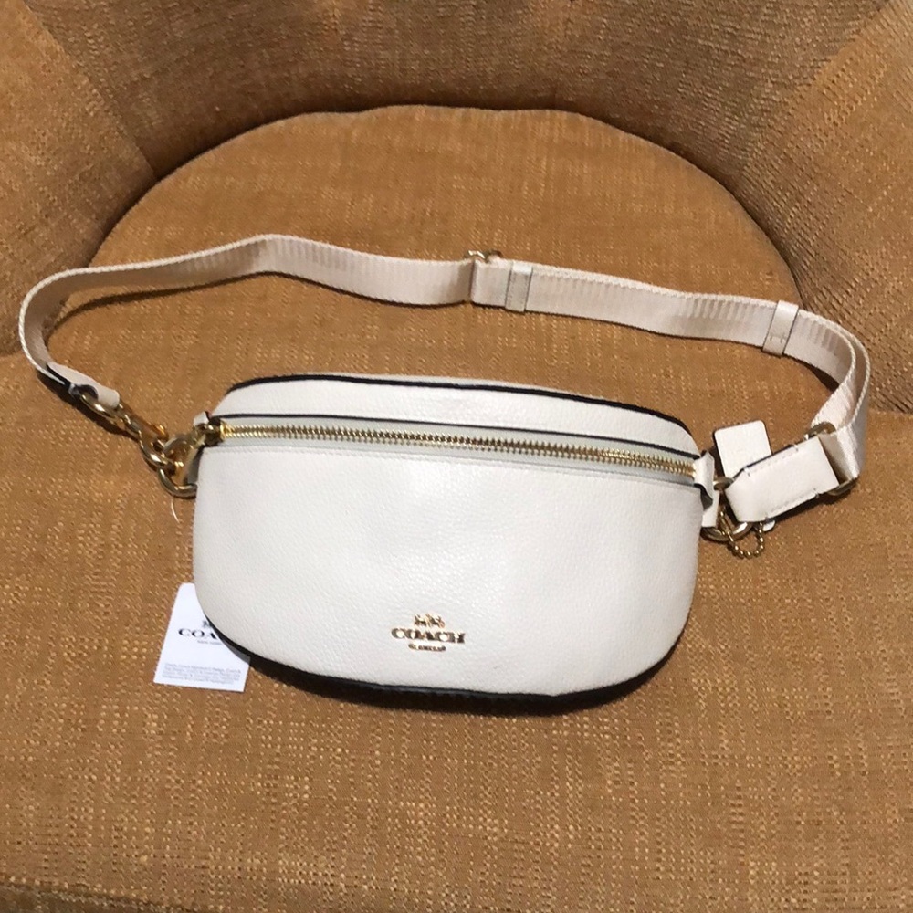 COACH NWT - Chalk (Creamy White) belt bag.